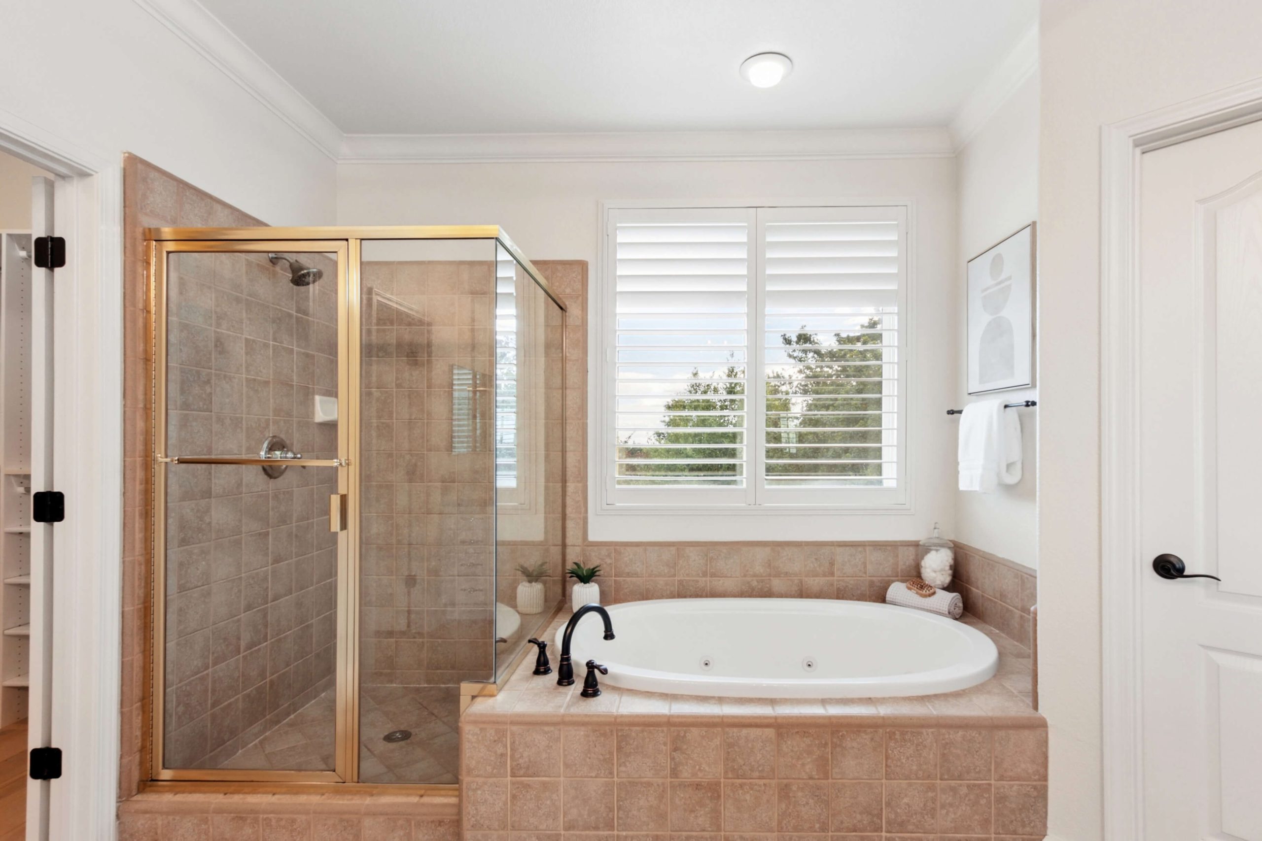 Village Green Dr, El Dorado Hills - Premiere Home Staging & Design