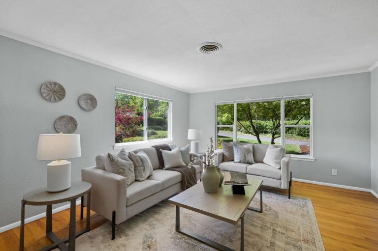 Schindler Rd, Newcastle - Premiere Home Staging & Design