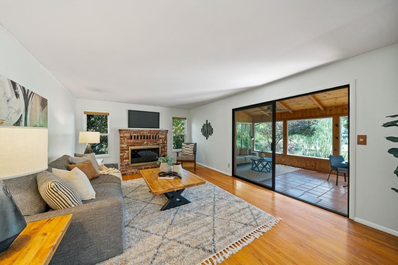 Schindler Rd, Newcastle - Premiere Home Staging & Design