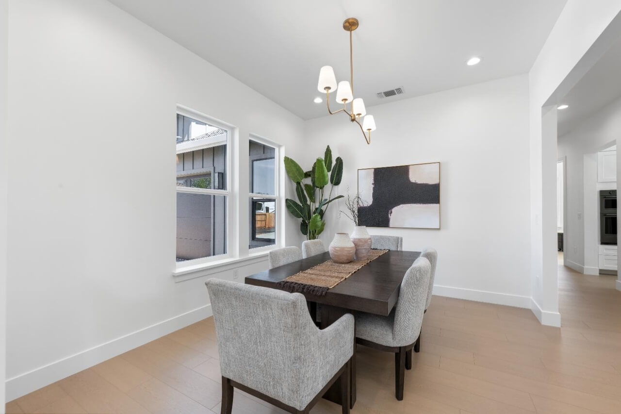 Maple Hill Ln, Orangevale - Premiere Home Staging & Design