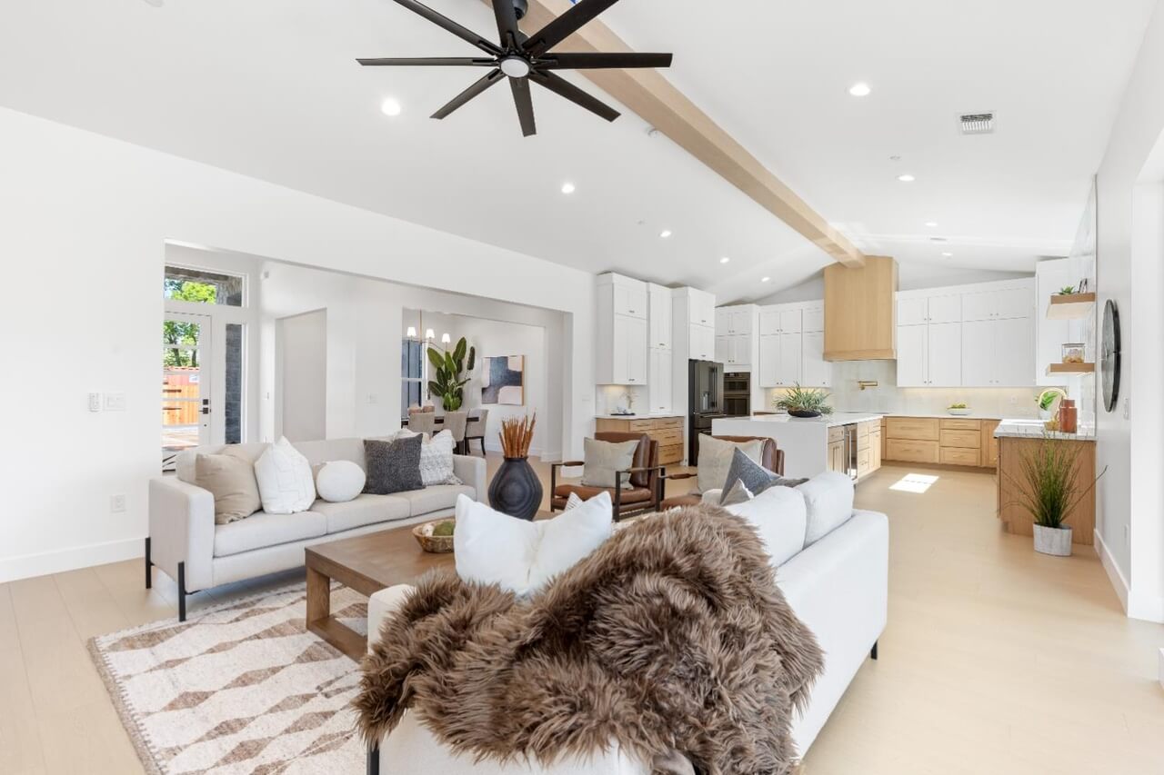 Maple Hill Ln, Orangevale - Premiere Home Staging & Design