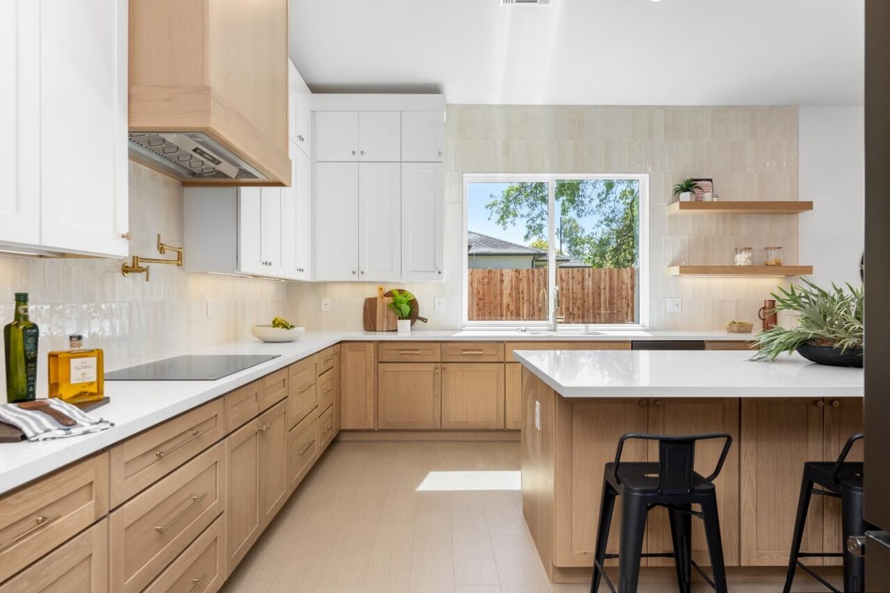 Maple Hill Ln, Orangevale - Premiere Home Staging & Design