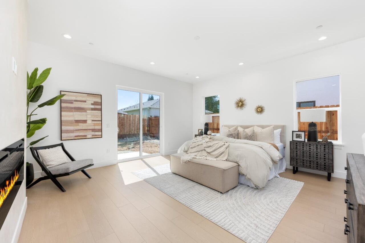 Maple Hill Ln, Orangevale - Premiere Home Staging & Design