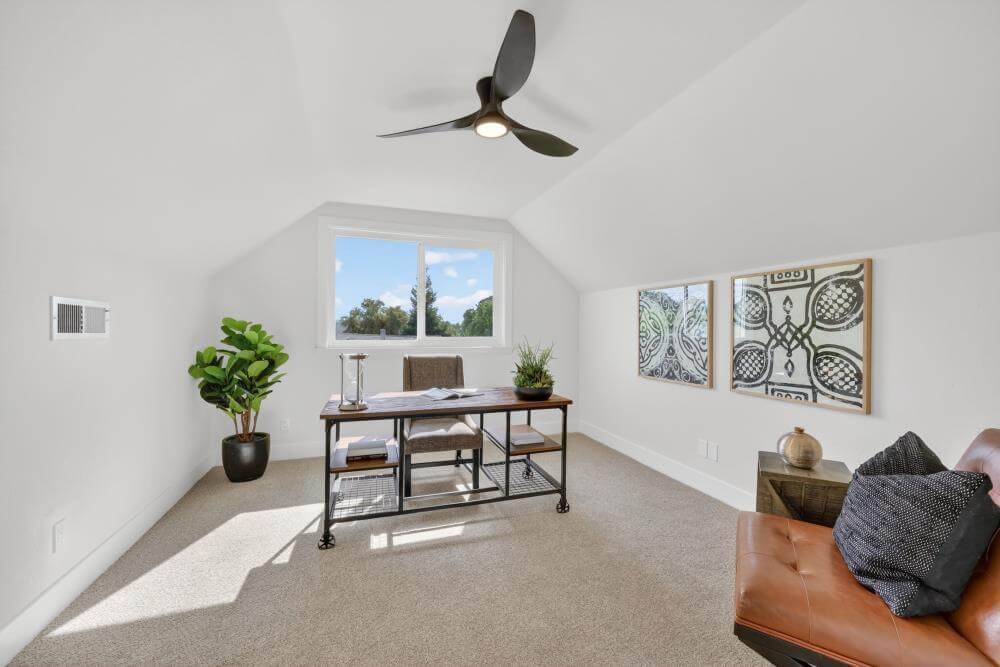 Tanglewood Cir, Orangevale - Premiere Home Staging & Design