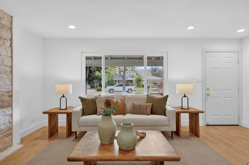 Tanglewood Cir, Orangevale - Premiere Home Staging & Design