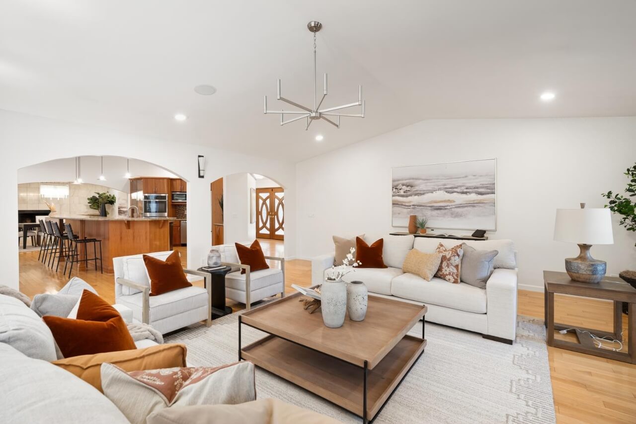 Adams Rd, Sacramento - Premiere Home Staging & Design