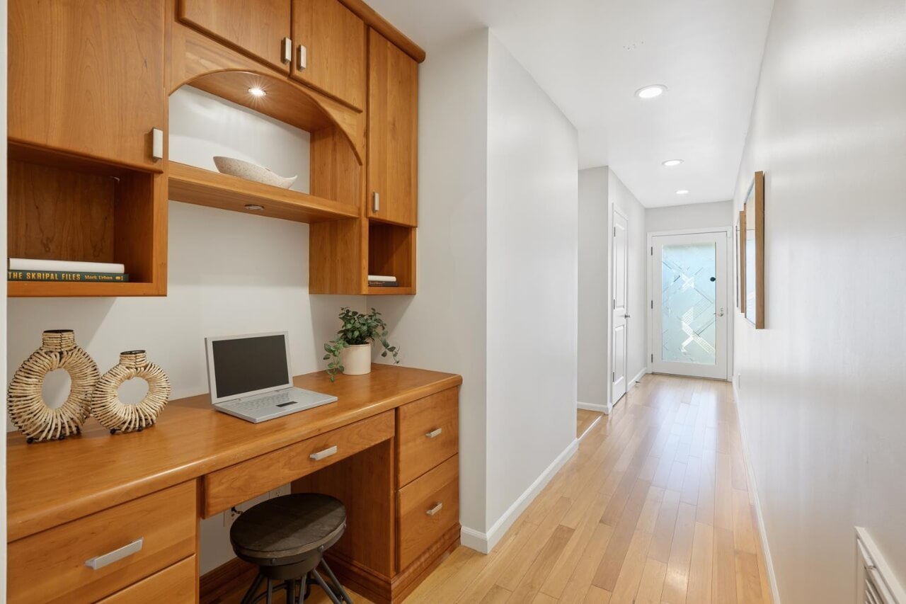 Adams Rd, Sacramento - Premiere Home Staging & Design