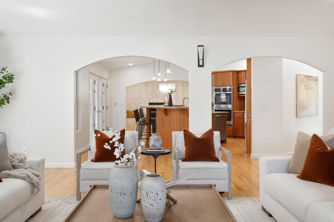 Adams Rd, Sacramento - Premiere Home Staging & Design