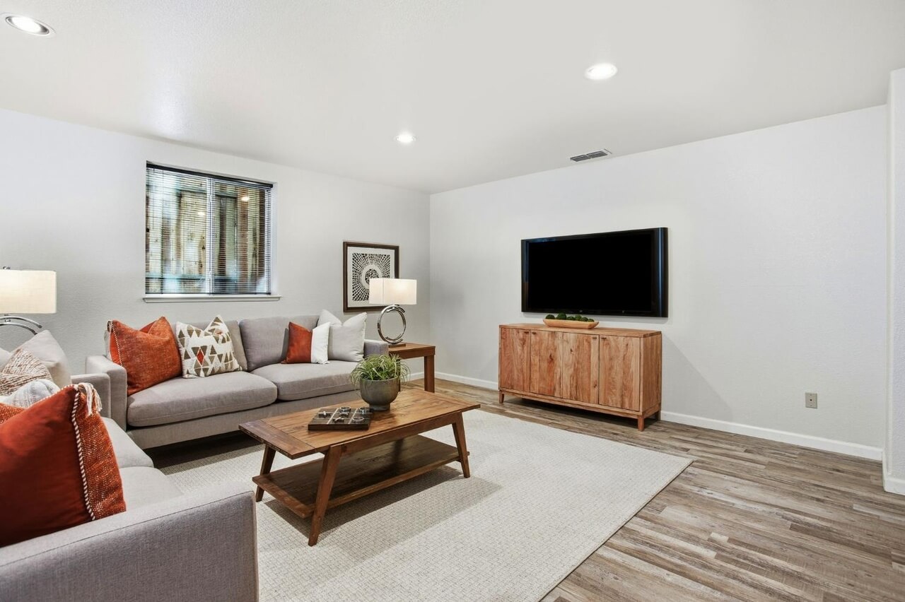 Amhurst Cir, Folsom - Premiere Home Staging & Design