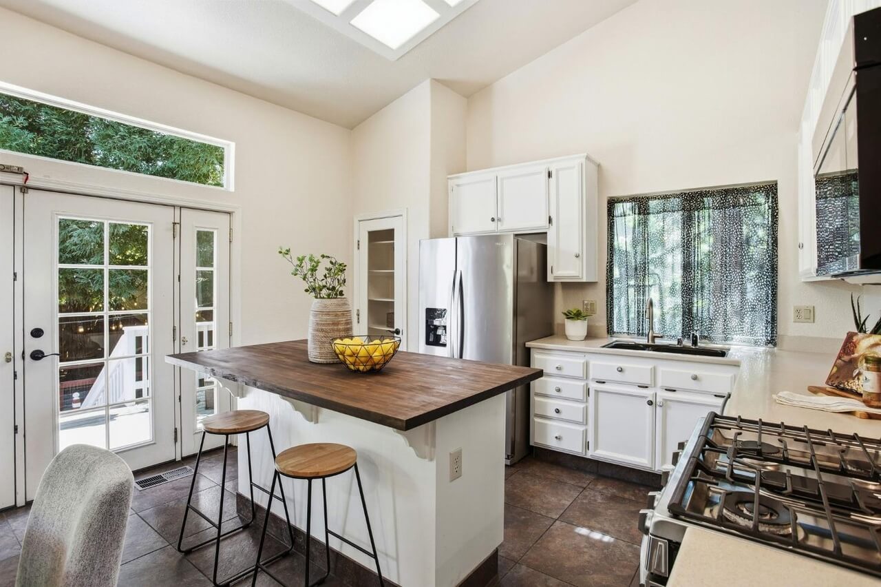 Amhurst Cir, Folsom - Premiere Home Staging & Design