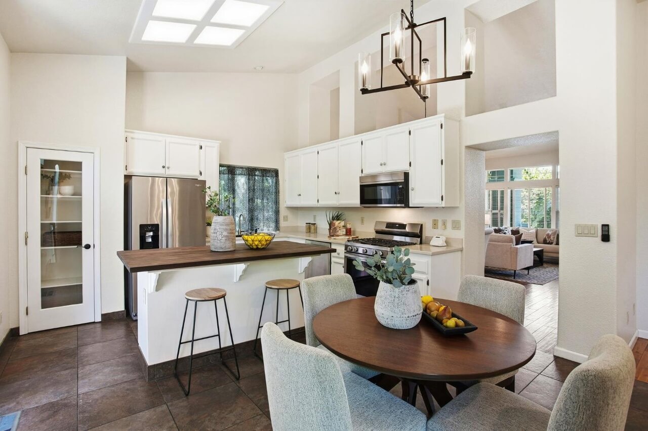 Amhurst Cir, Folsom - Premiere Home Staging & Design