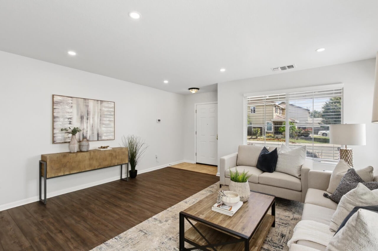 Cavalier Way, Sacramento - Premiere Home Staging & Design