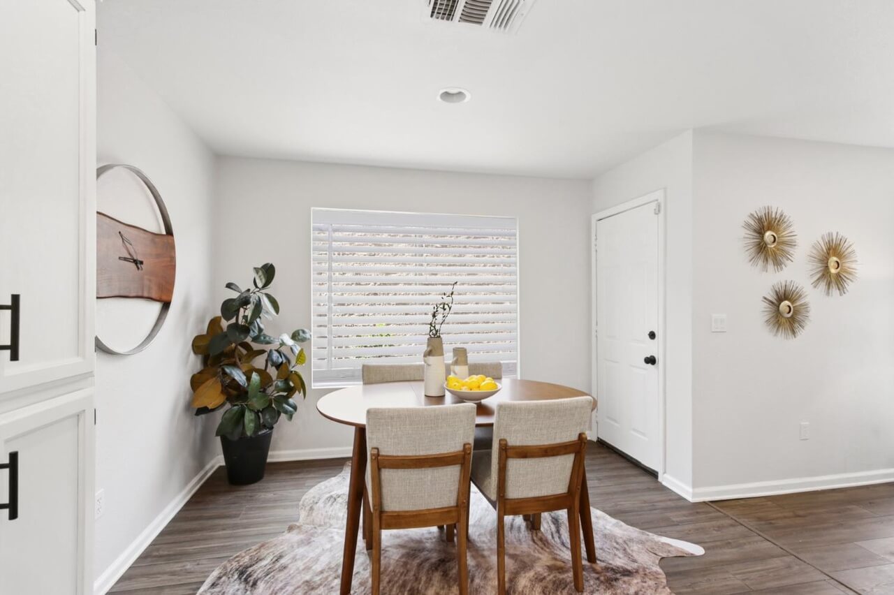 Cavalier Way, Sacramento - Premiere Home Staging & Design