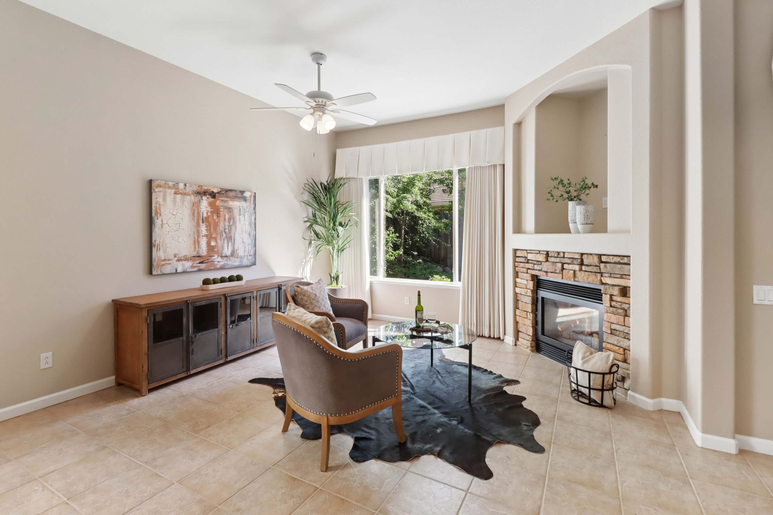 Crestwood Way, Rocklin - Premiere Home Staging & Design