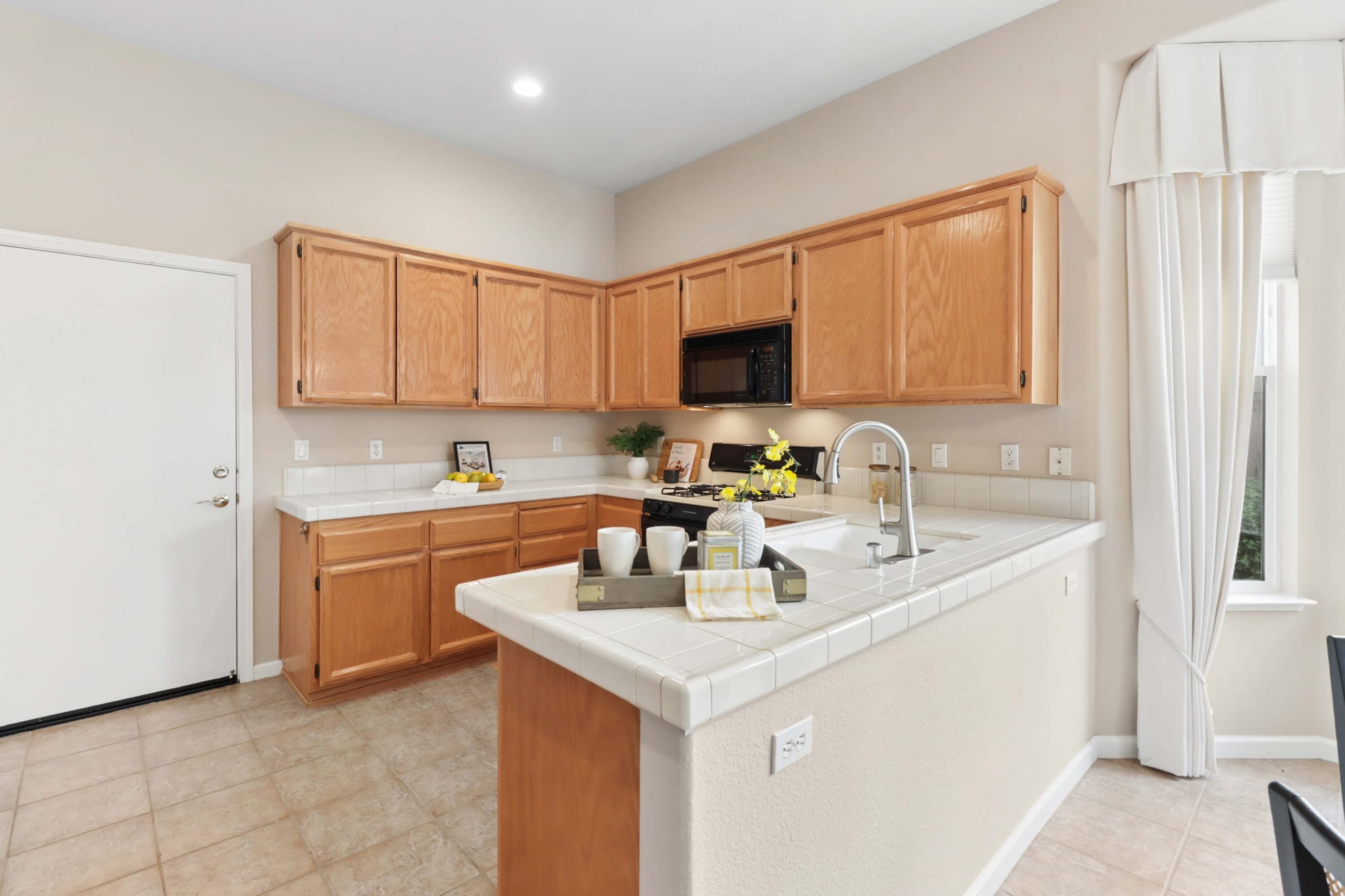 Crestwood Way, Rocklin - Premiere Home Staging & Design