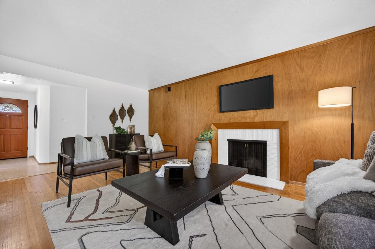 Euclid Ave, Sacramento - Premiere Home Staging & Design