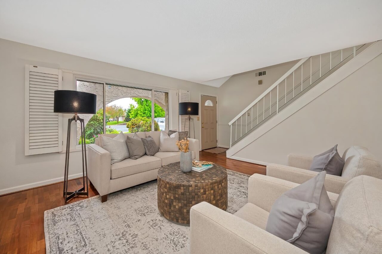 Hillmont Way, Roseville - Premiere Home Staging & Design