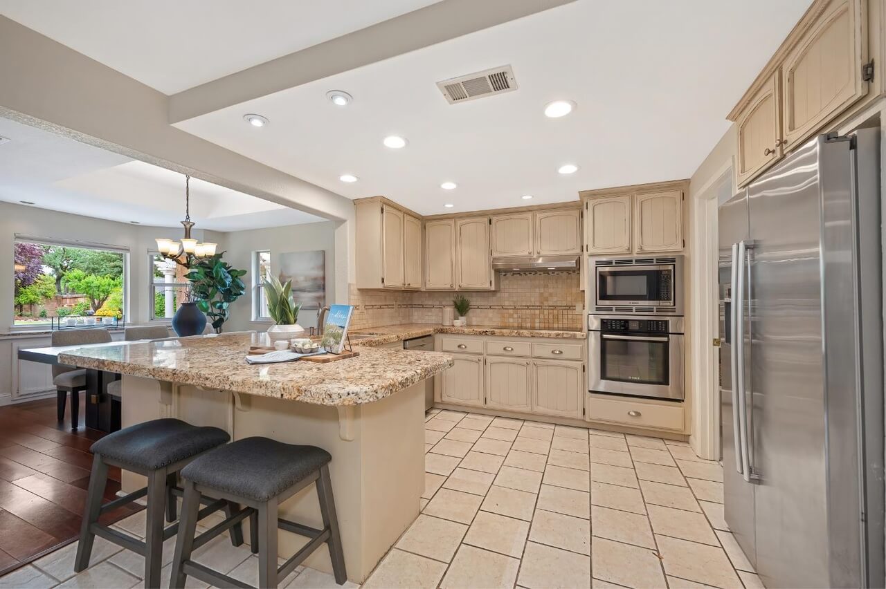 Hillmont Way, Roseville - Premiere Home Staging & Design