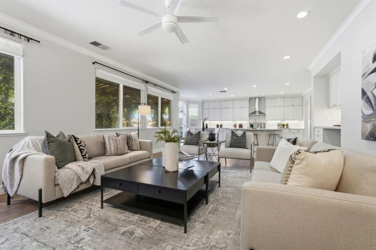 Jerry Litell Way, Sacramento - Premiere Home Staging & Design