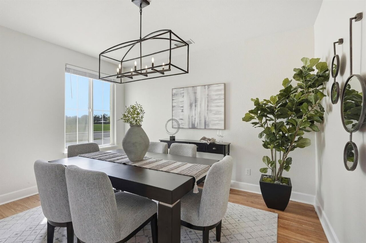 Jerry Litell Way, Sacramento - Premiere Home Staging & Design