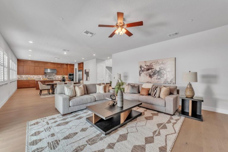 Manzanita Way, Folsom - Premiere Home Staging & Design