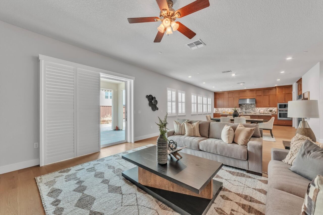 Manzanita Way, Folsom - Premiere Home Staging & Design