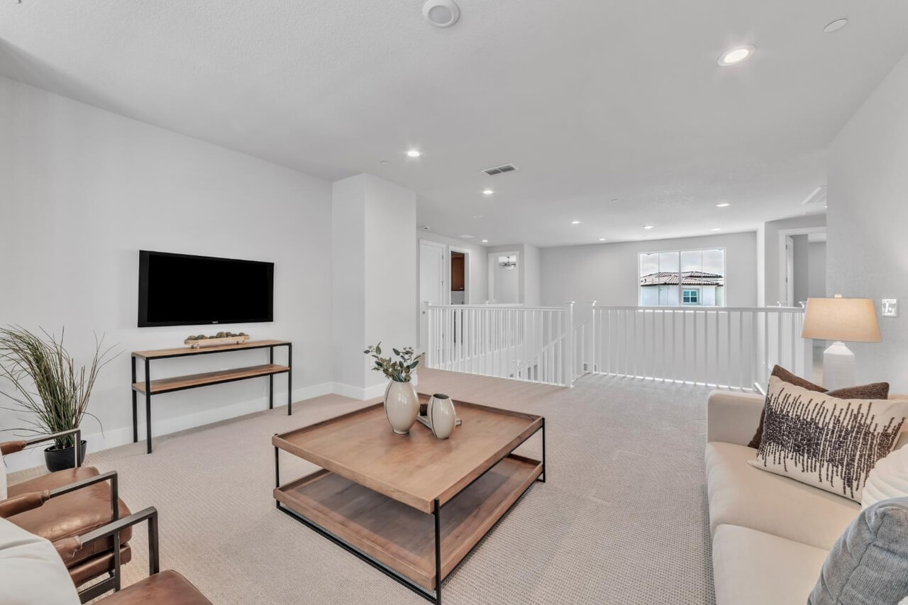 Manzanita Way, Folsom - Premiere Home Staging & Design