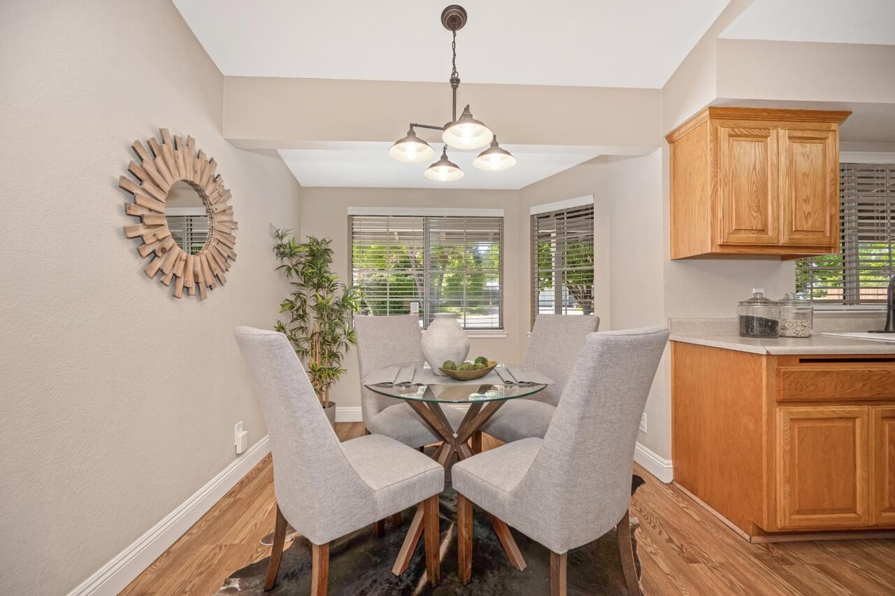 Nevins Way, Orangevale - Premiere Home Staging & Design