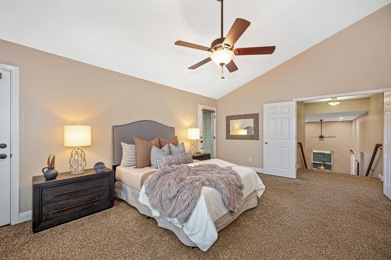 Taunton, Folsom - Premiere Home Staging & Design