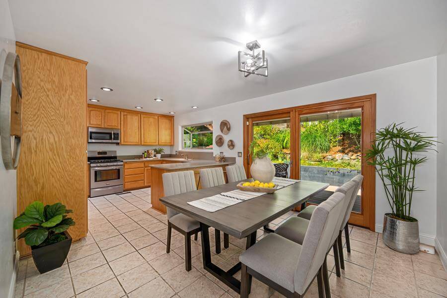 Canyon Dr, Auburn - Premiere Home Staging & Design