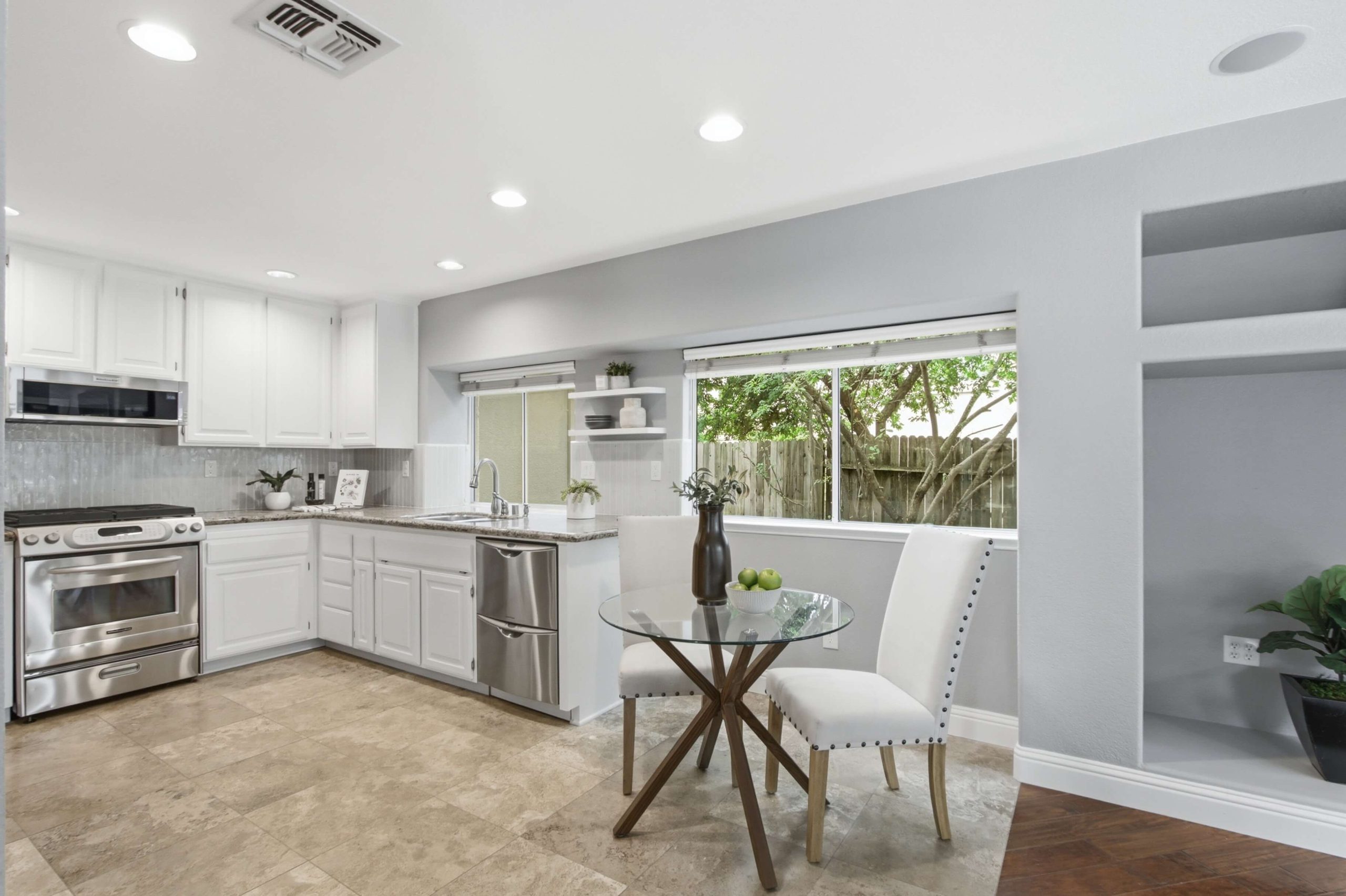 Agee Ct, Folsom - Premiere Home Staging & Design