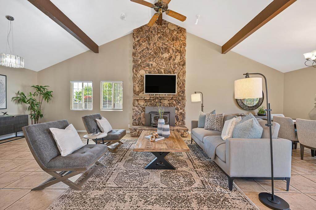 Bianchi Rd, Roseville - Premiere Home Staging & Design