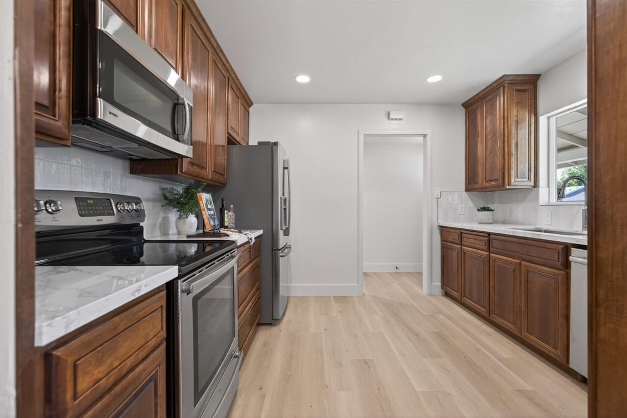 Donnie Lyn Way, Carmichael - Premiere Home Staging & Design