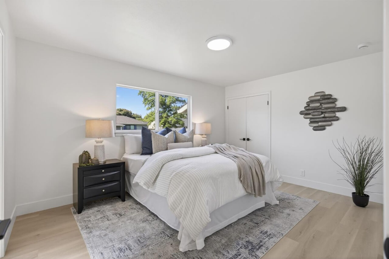 Donnie Lyn Way, Carmichael - Premiere Home Staging & Design