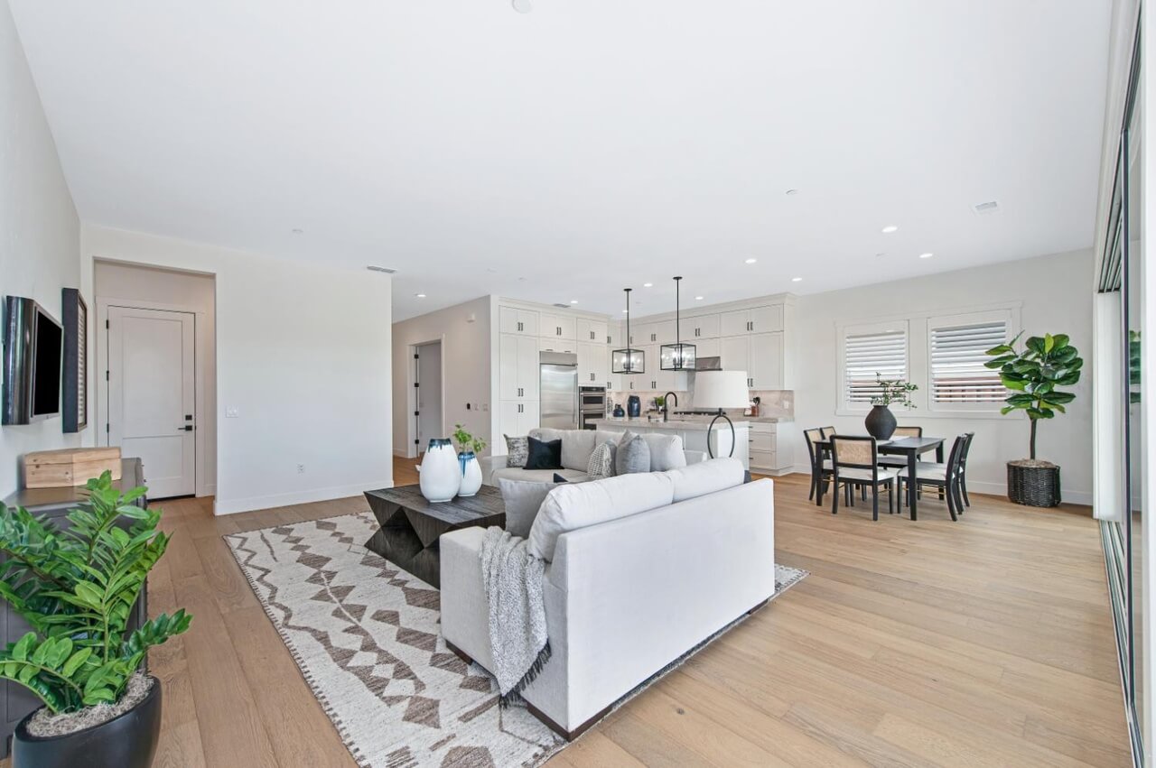 Emerald Glen Ln, Folsom - Premiere Home Staging & Design