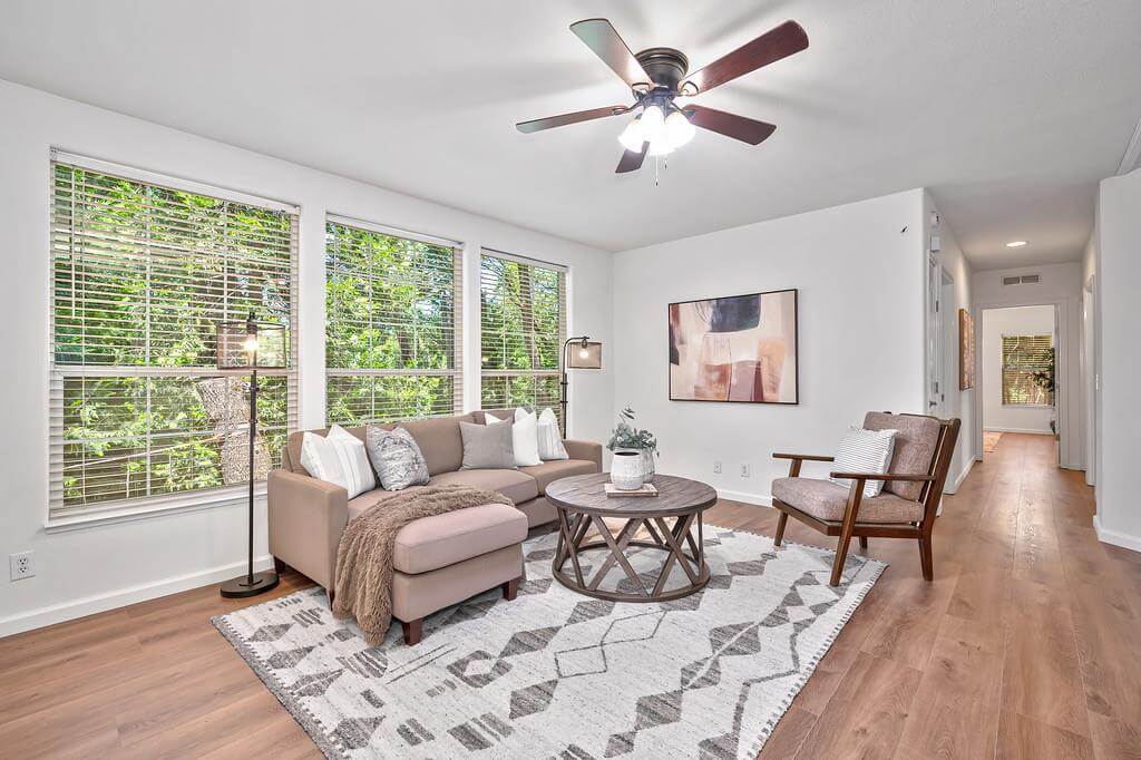 Green Leaf Ln, Foresthill - Premiere Home Staging & Design