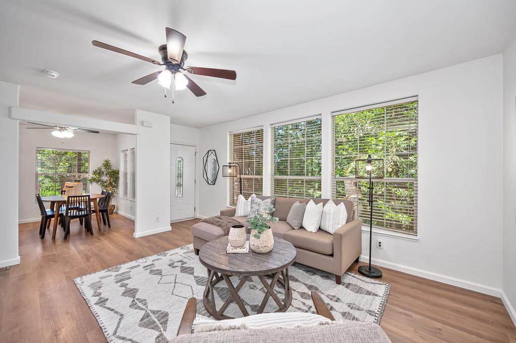 Green Leaf Ln, Foresthill - Premiere Home Staging & Design