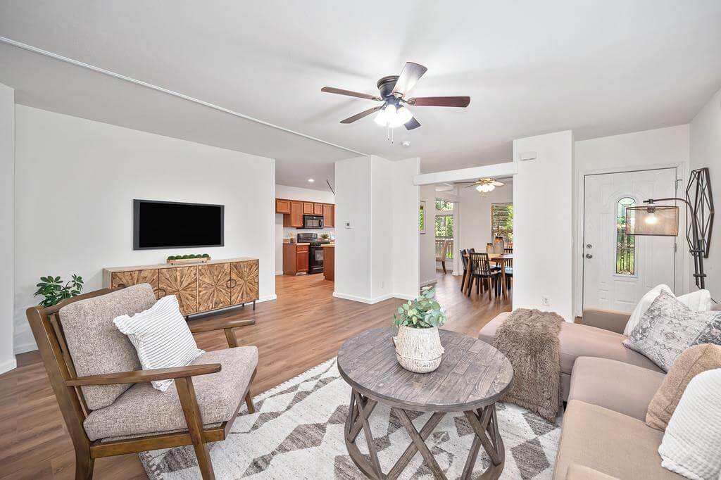 Green Leaf Ln, Foresthill - Premiere Home Staging & Design