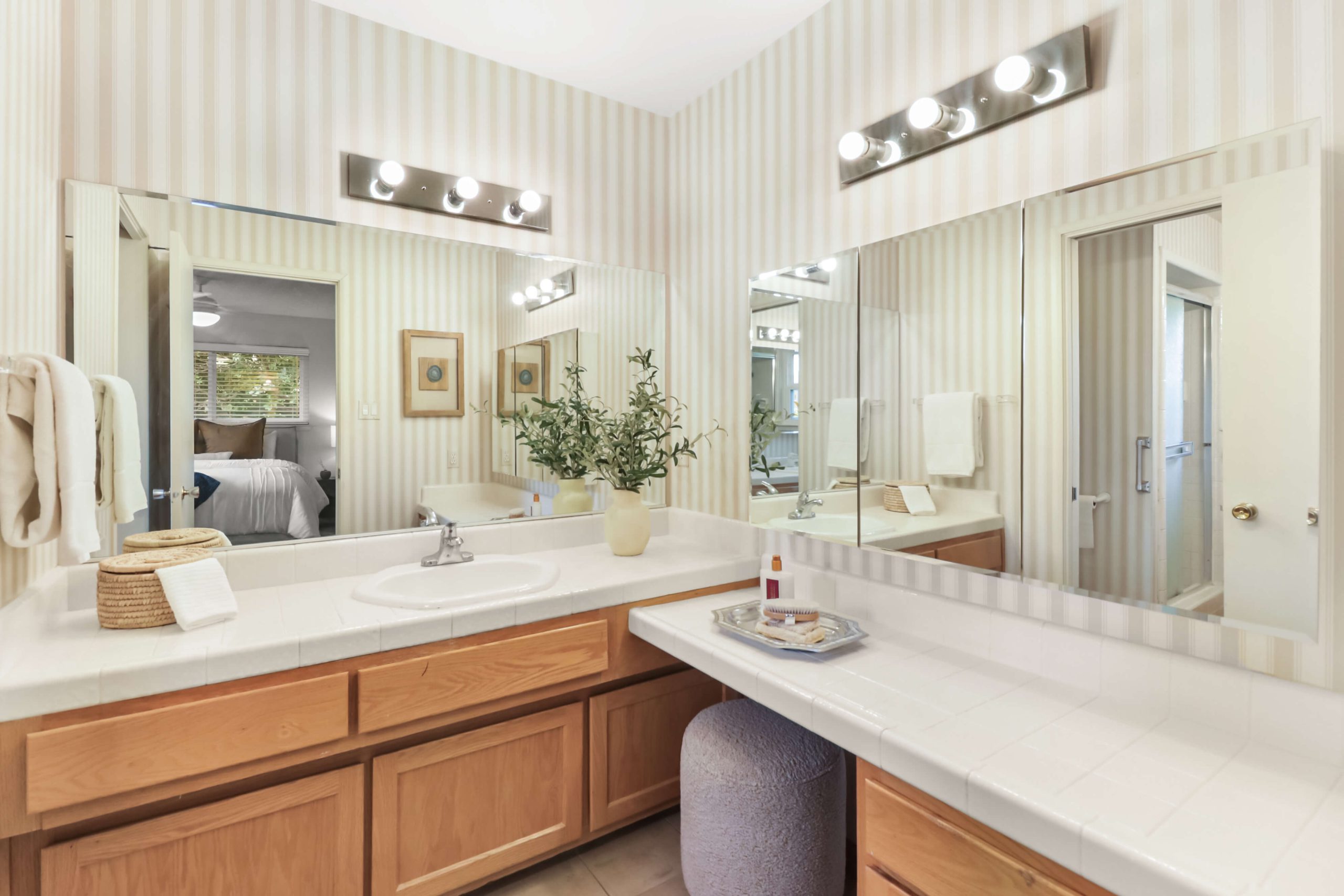 Harber Ct, Sacramento - Premiere Home Staging & Design