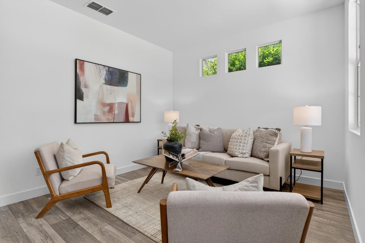 Hearst St, West Sacramento - Premiere Home Staging & Design