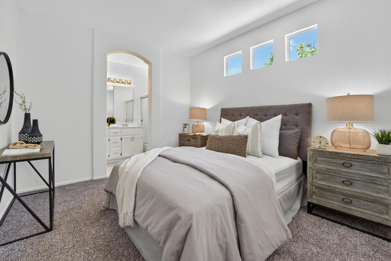 Hearst St, West Sacramento - Premiere Home Staging & Design