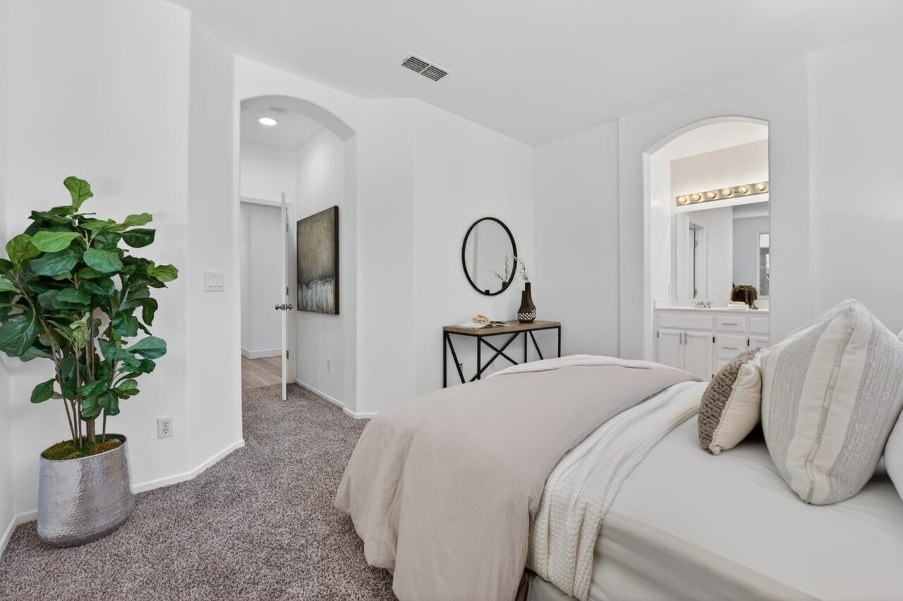 Hearst St, West Sacramento - Premiere Home Staging & Design