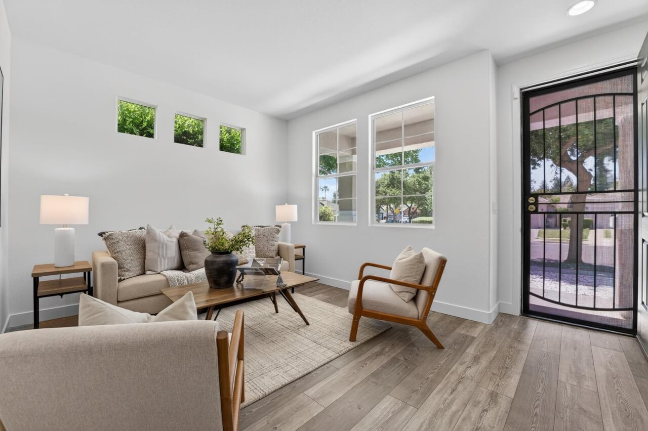 Hearst St, West Sacramento - Premiere Home Staging & Design