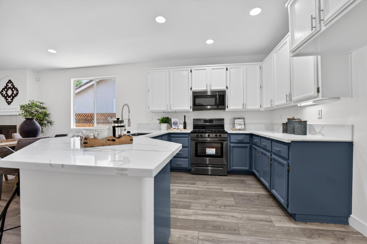 Hearst St, West Sacramento - Premiere Home Staging & Design