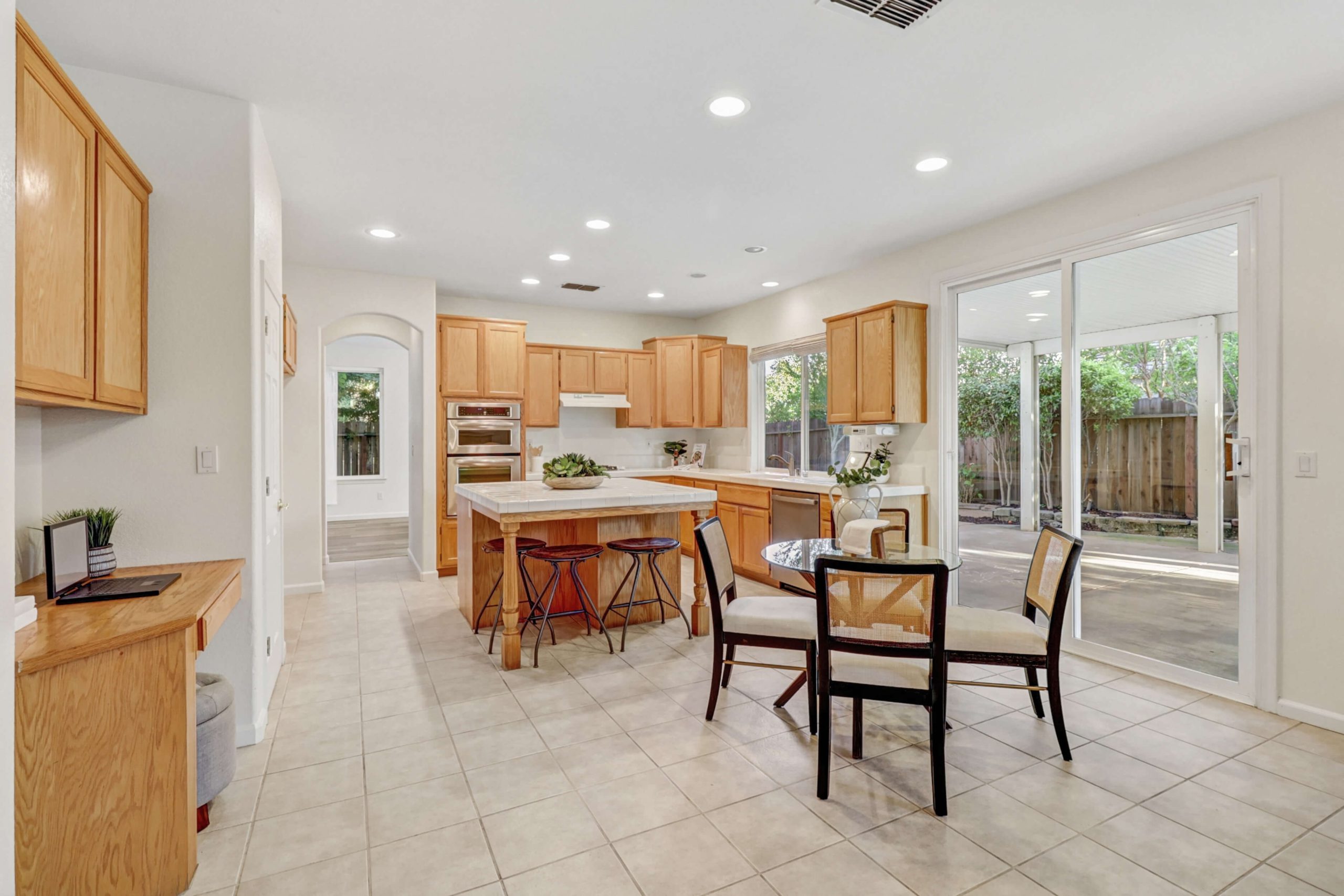 Mount Darwin Ct, Roseville - Premiere Home Staging & Design
