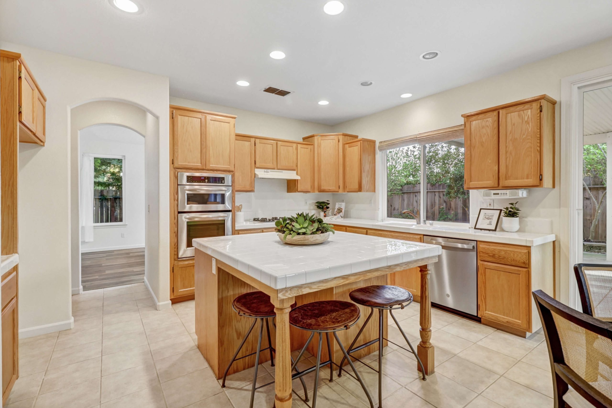 Mount Darwin Ct, Roseville - Premiere Home Staging & Design