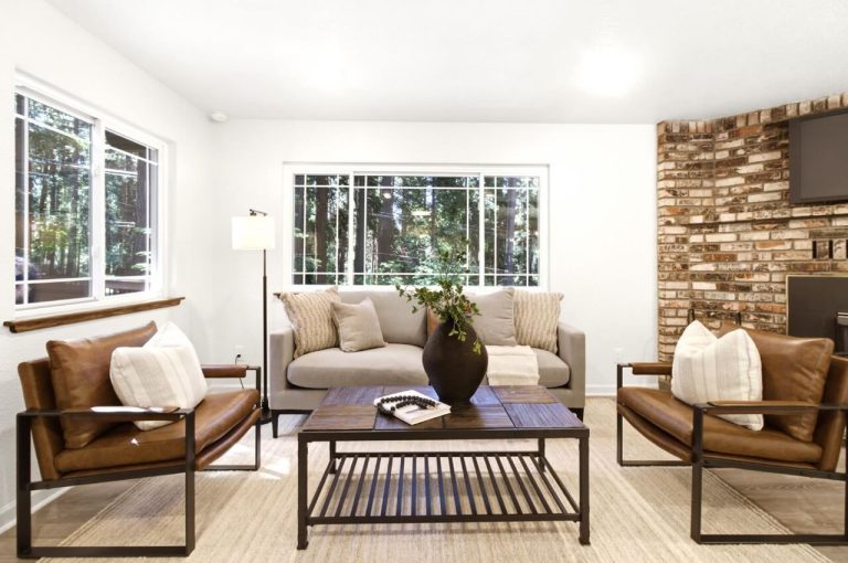 Pine St, Pollock Pines - Premiere Home Staging & Design