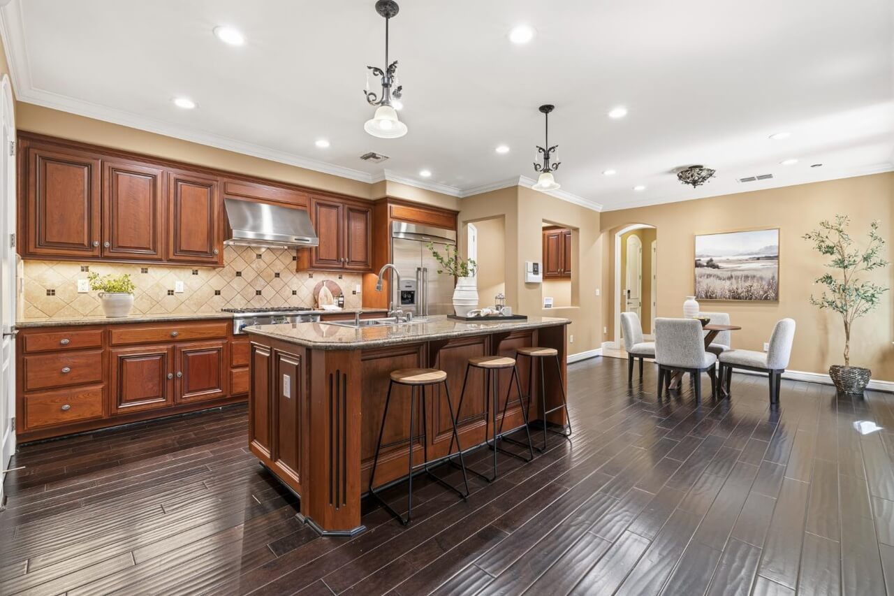 Travois Cir, Rescue - Premiere Home Staging & Design