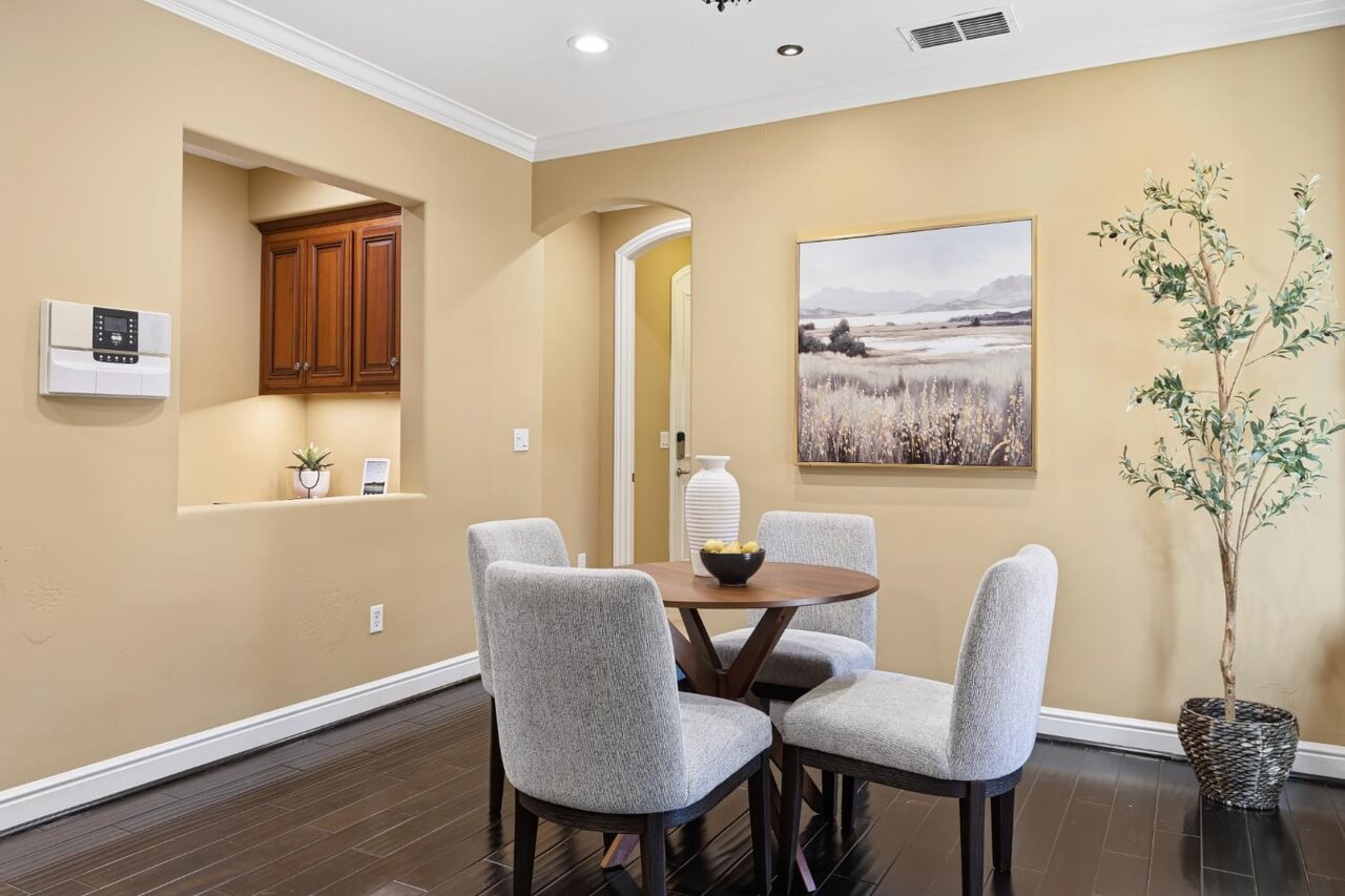 Travois Cir, Rescue - Premiere Home Staging & Design