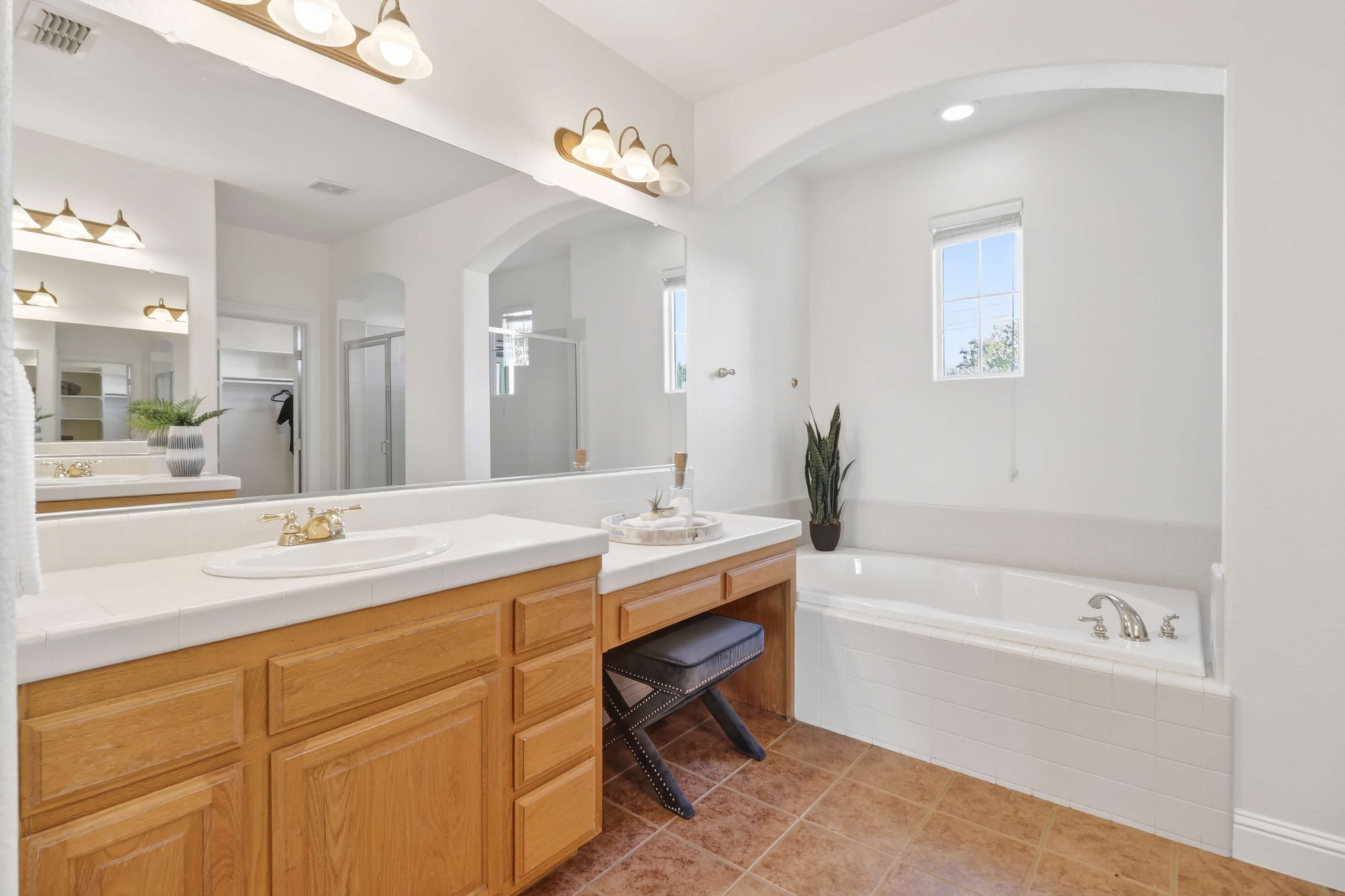 Tuscan Grove Cir, Roseville - Premiere Home Staging & Design
